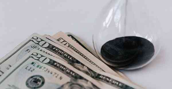 便宜的人工智能机器，便宜的人工智能机器人