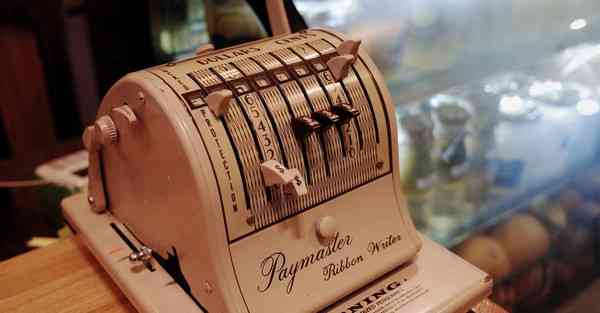 智能机器人管家创新点