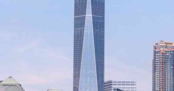 人工智能机器人和人谈恋爱