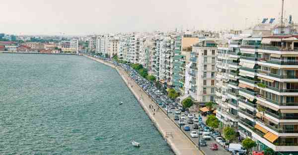 大数据碰撞建模：探索未来商业竞争的新路径