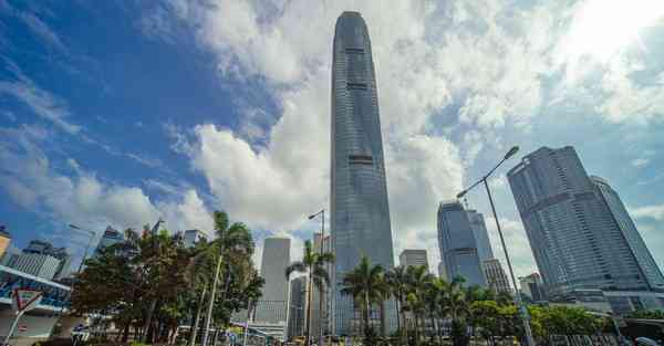 大数据碰撞建模：探索未来商业竞争的新路径