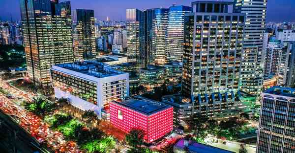 AI技术复活伊丽莎白泰勒，AI技术复活艺术家