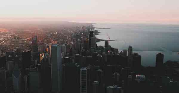 EMO人工智能机器人：重新定义人机交互体验